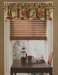 Double Layer Scalloped Pole Mounted Topper